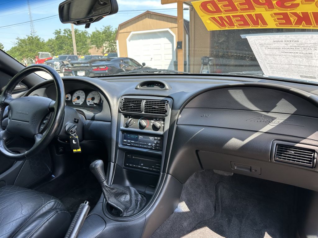 1996 Ford Mustang Image 11
