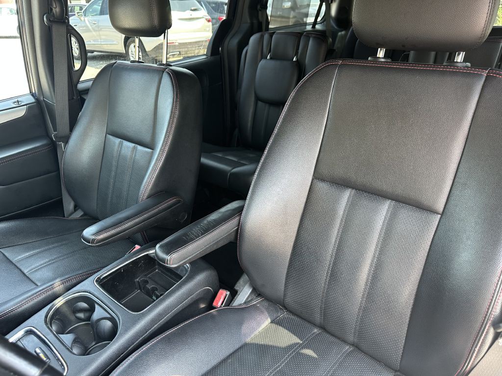 2015 Dodge Grand Caravan Image 8