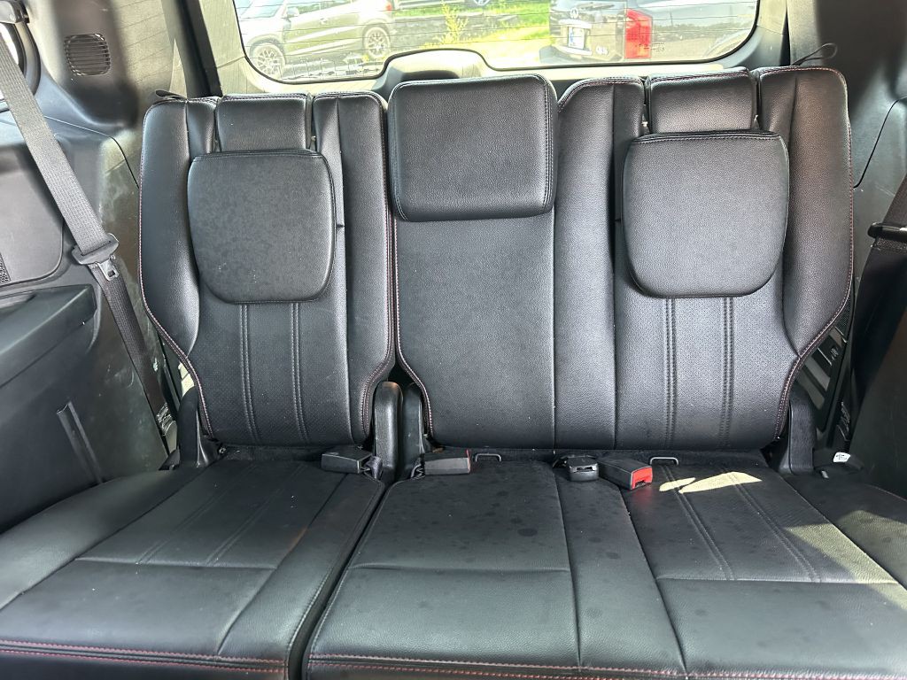 2015 Dodge Grand Caravan Image 11