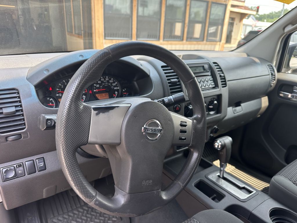 2007 Nissan Frontier Image 8