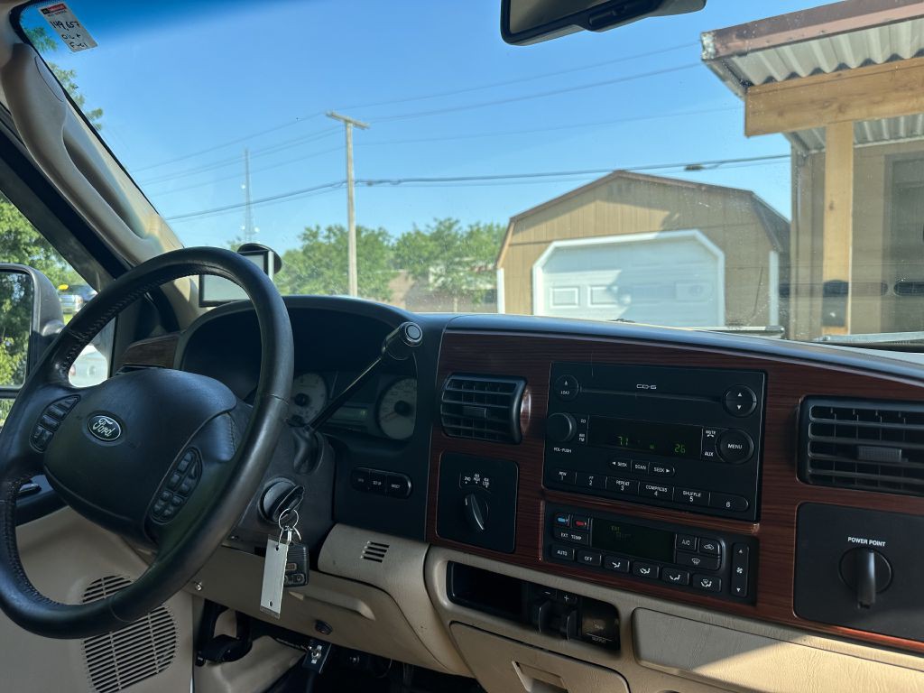 2006 Ford F-350 Image 15