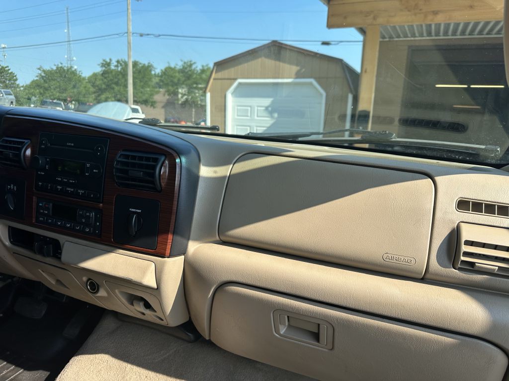 2006 Ford F-350 Image 16
