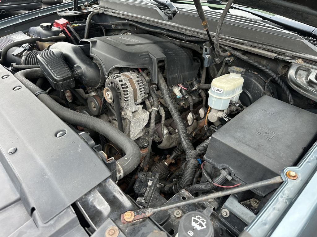 2012 Chevrolet Avalanche Image 27