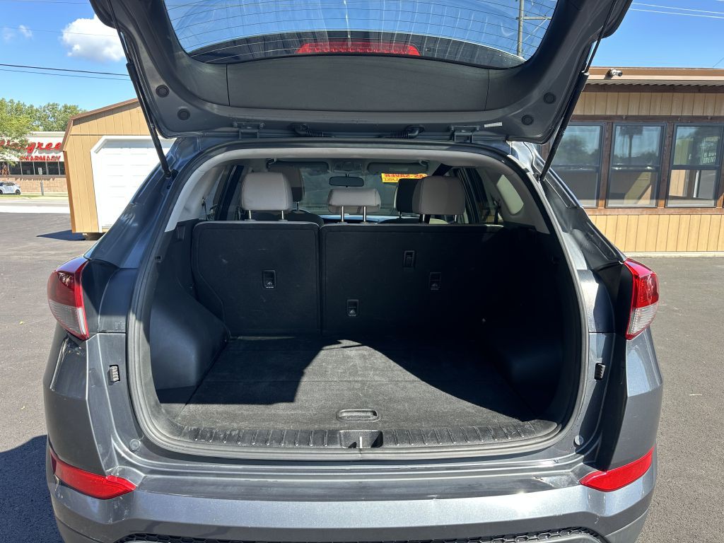 2017 Hyundai Tucson Image 5