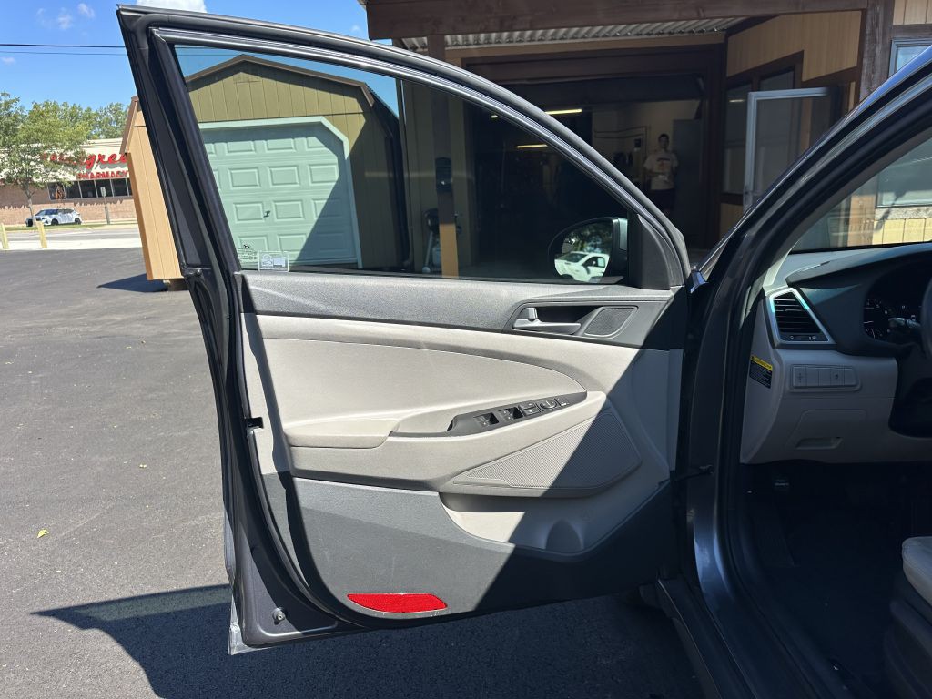 2017 Hyundai Tucson Image 7