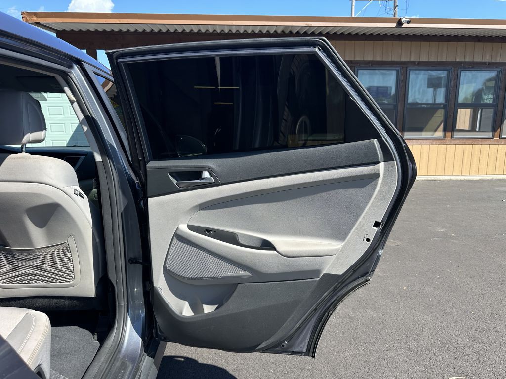 2017 Hyundai Tucson Image 18