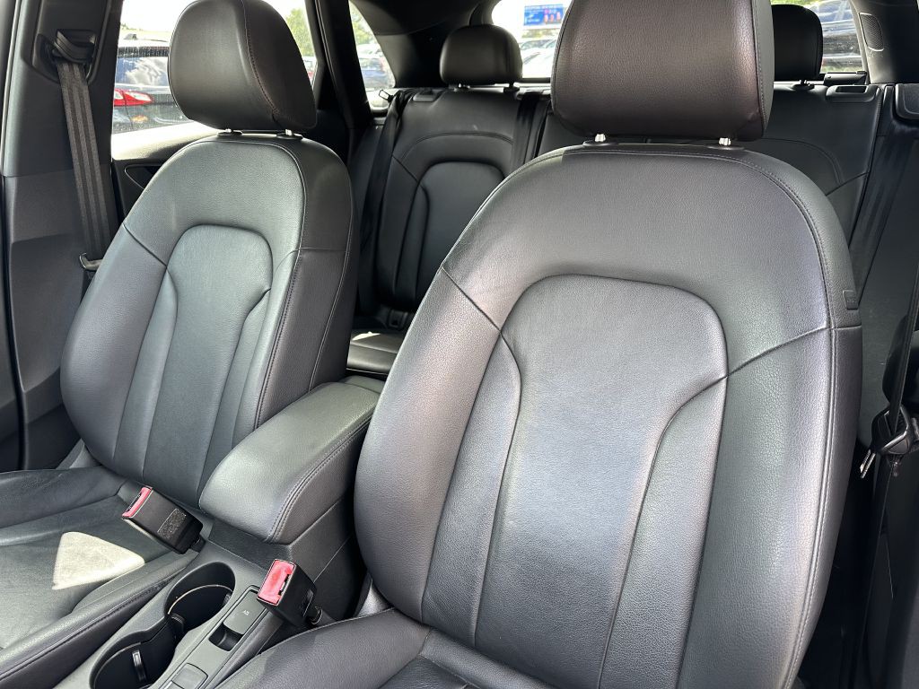 2016 Audi Q3 Image 11