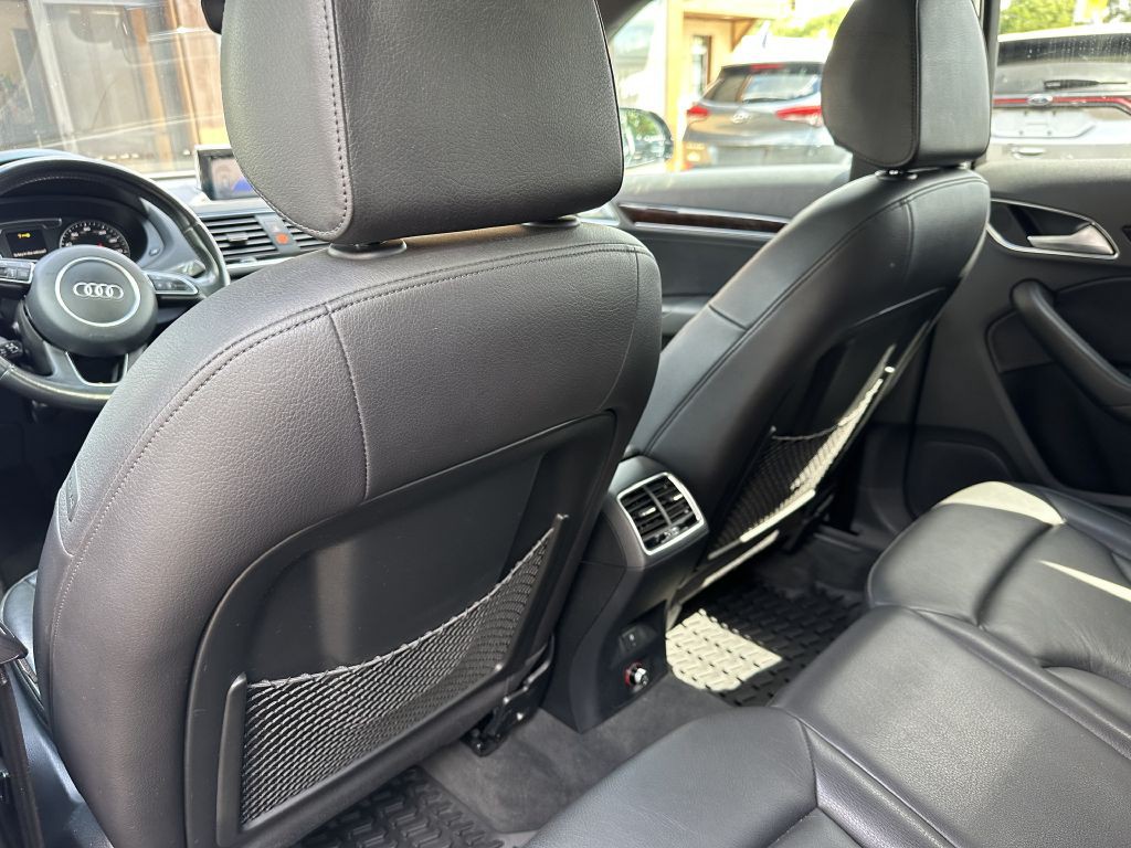 2016 Audi Q3 Image 14