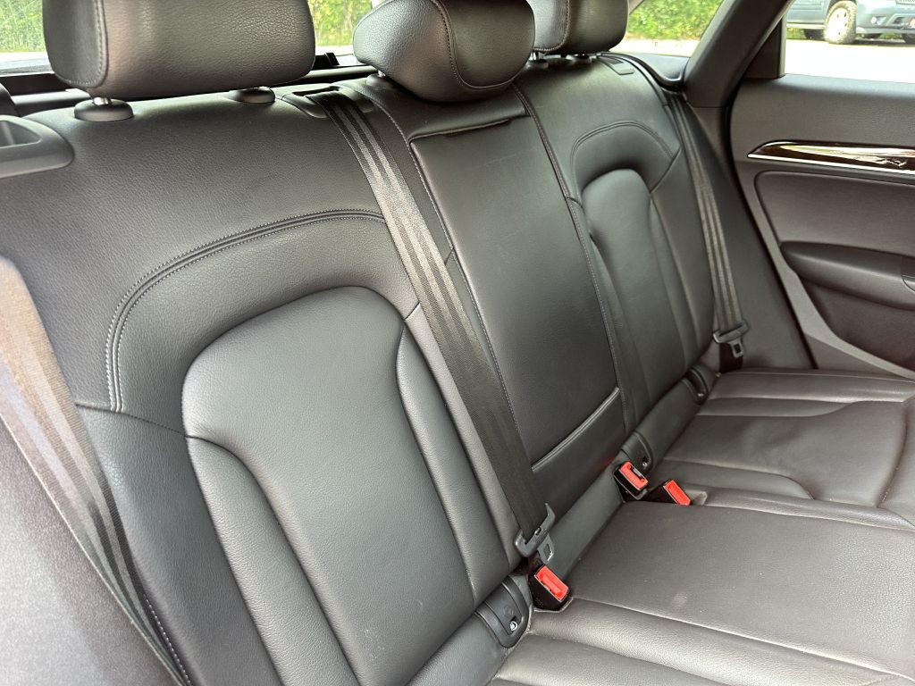 2016 Audi Q3 Image 21