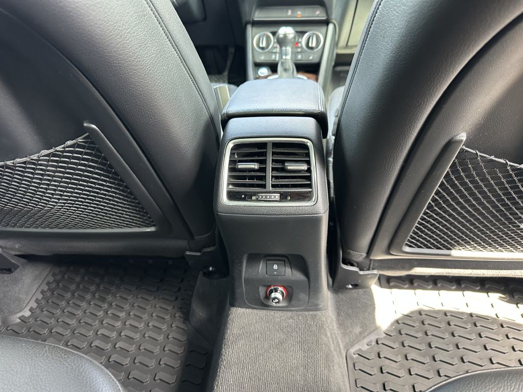 2016 Audi Q3 Image 22