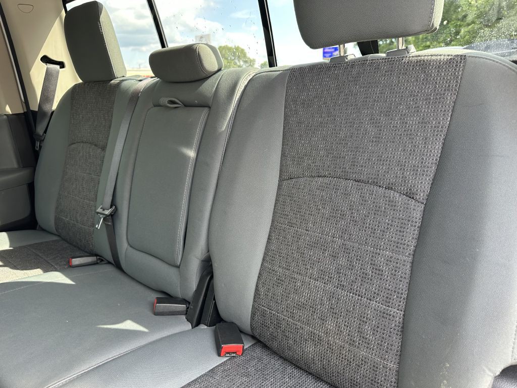 2016 RAM 1500 Image 14