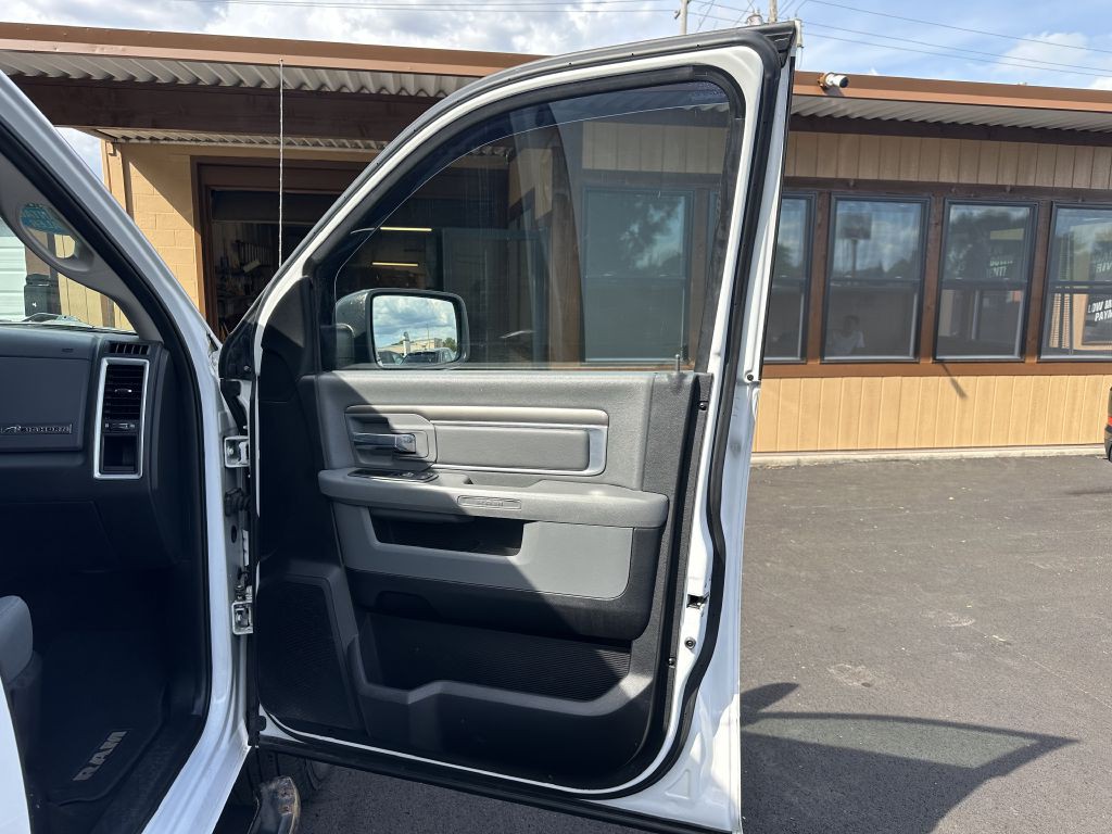 2016 RAM 1500 Image 15