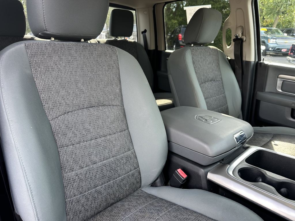 2016 RAM 1500 Image 17