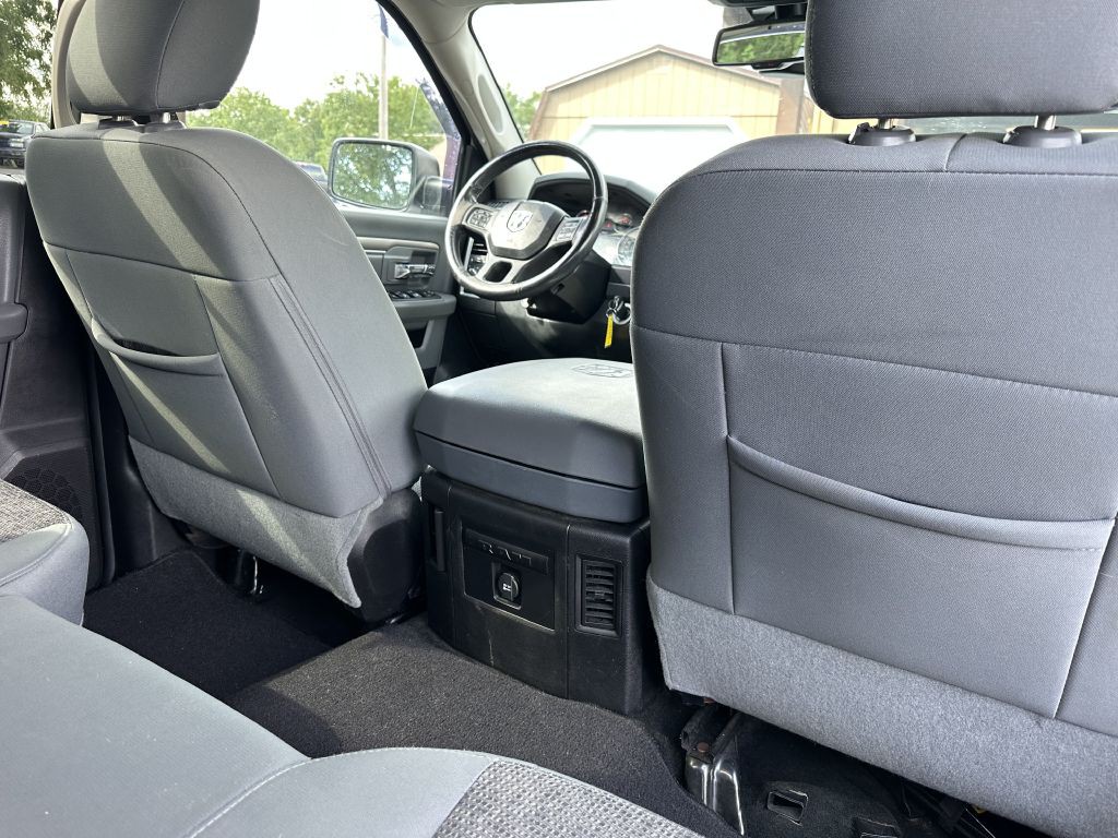 2016 RAM 1500 Image 19