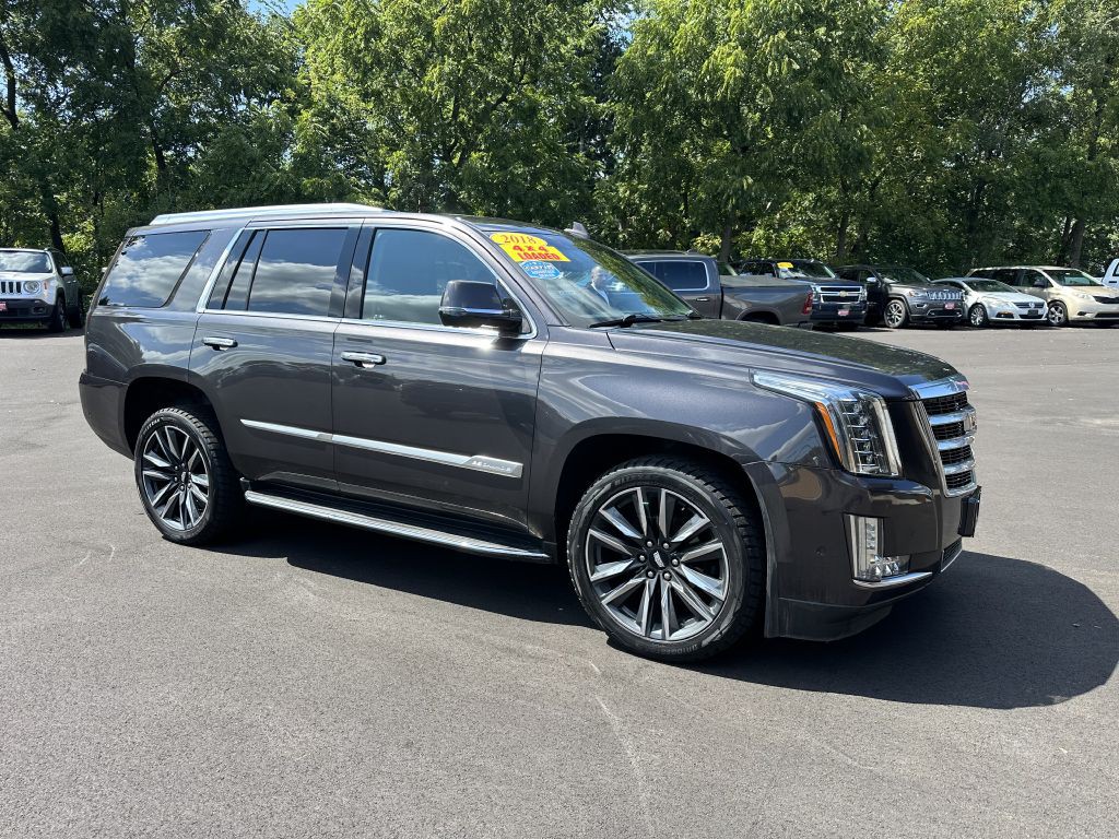 2018 Cadillac Escalade Image 1