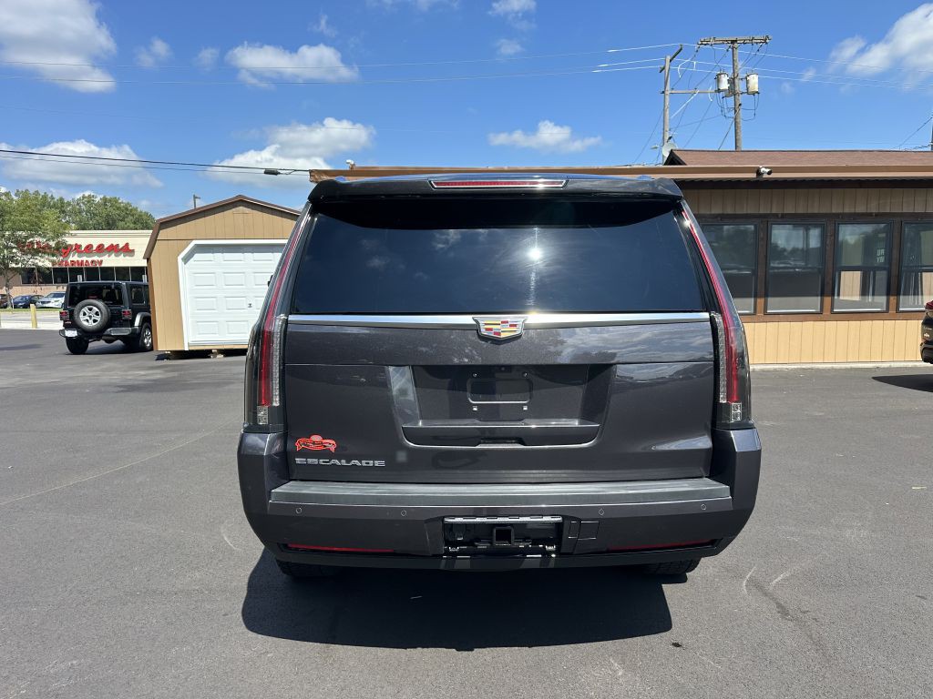 2018 Cadillac Escalade Image 4