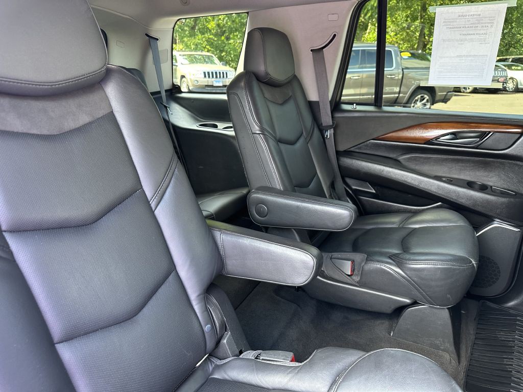 2018 Cadillac Escalade Image 22