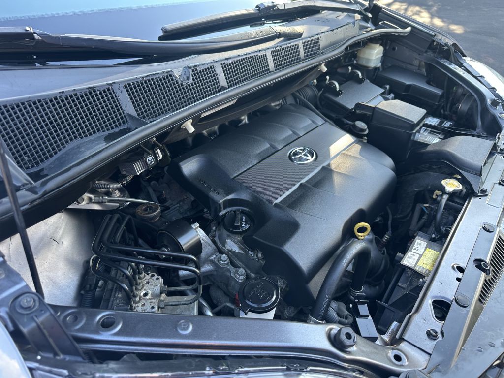 2015 Toyota Sienna Image 26