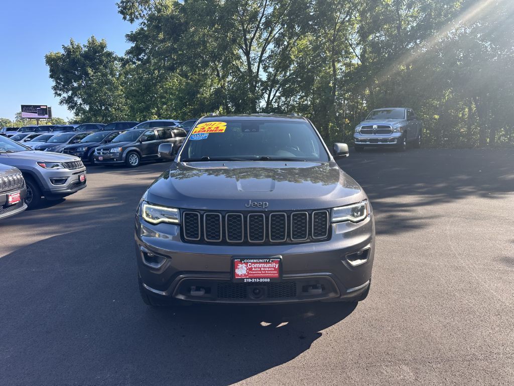 2017 Jeep Grand Cherokee Image 2