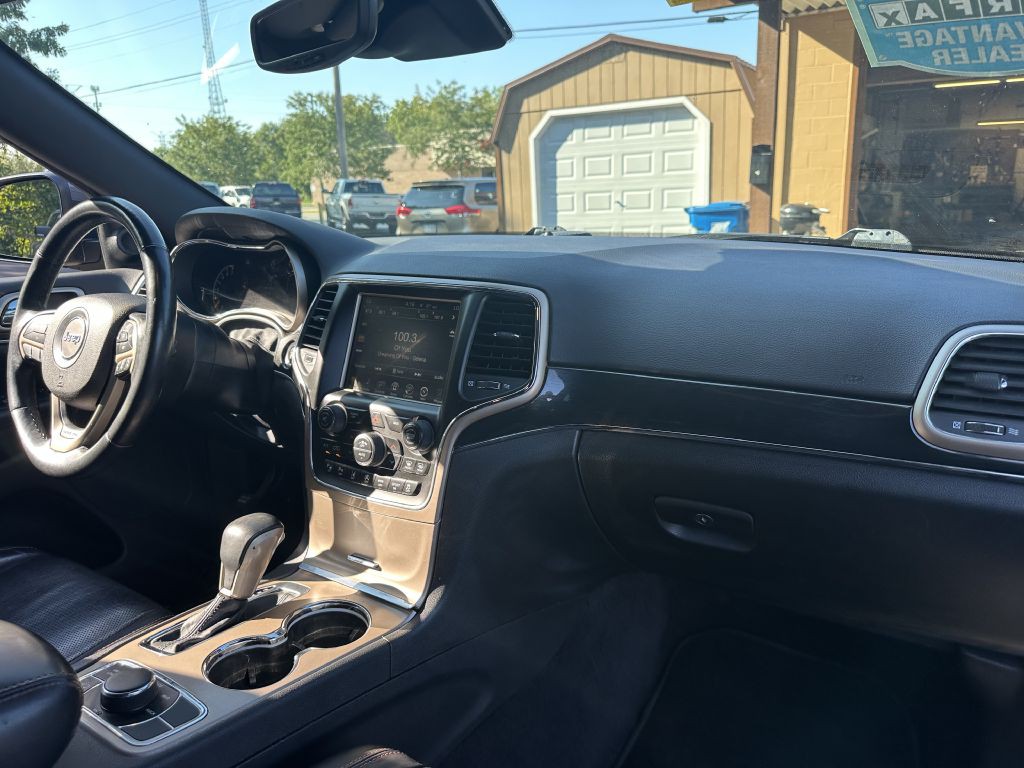 2017 Jeep Grand Cherokee Image 17
