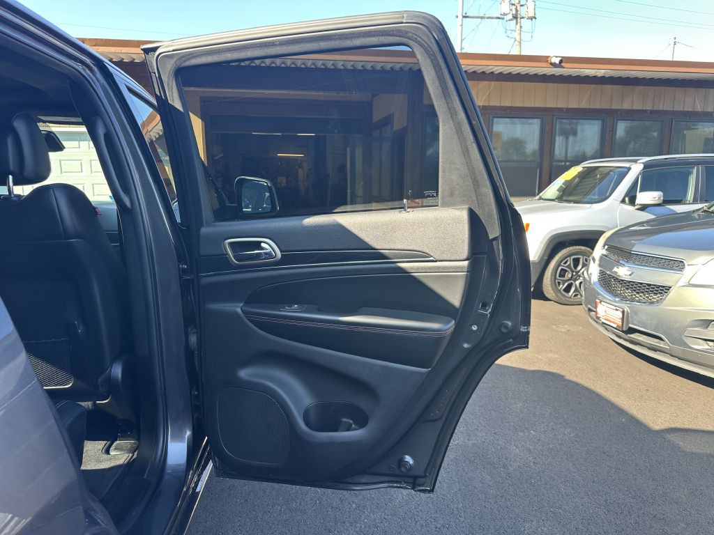 2017 Jeep Grand Cherokee Image 19