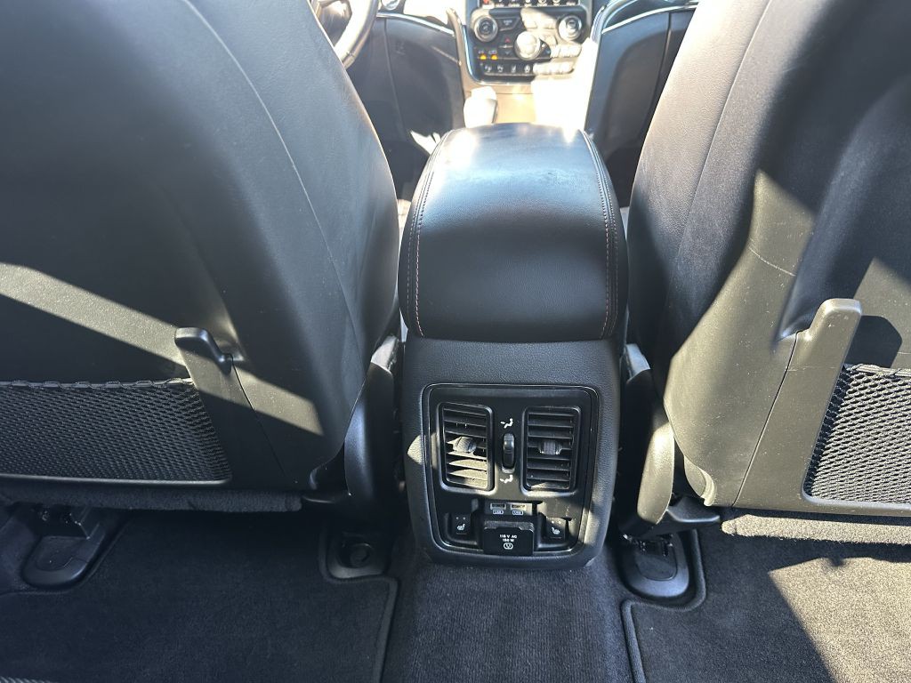 2017 Jeep Grand Cherokee Image 22