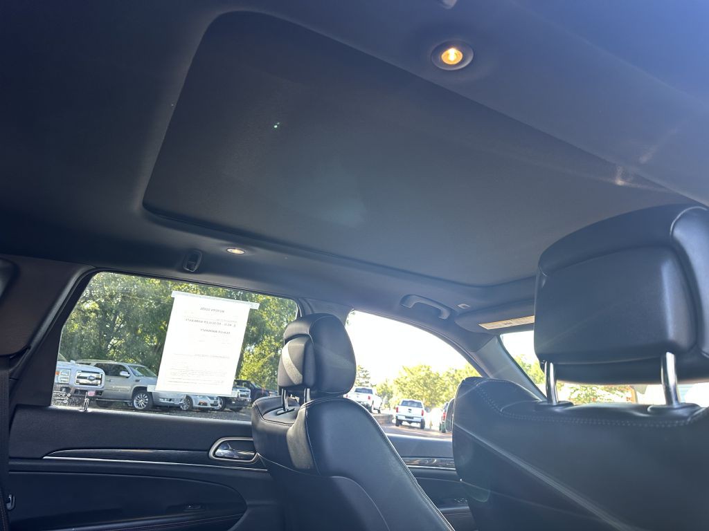 2017 Jeep Grand Cherokee Image 24