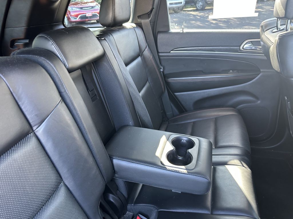 2017 Jeep Grand Cherokee Image 25