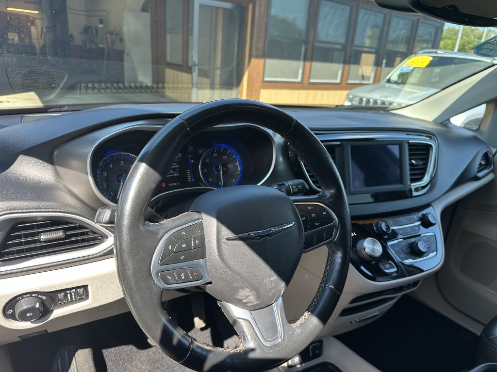 2020 Chrysler Pacifica Image 10