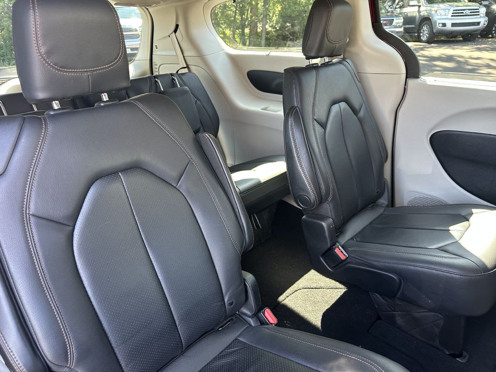 2020 Chrysler Pacifica Image 22