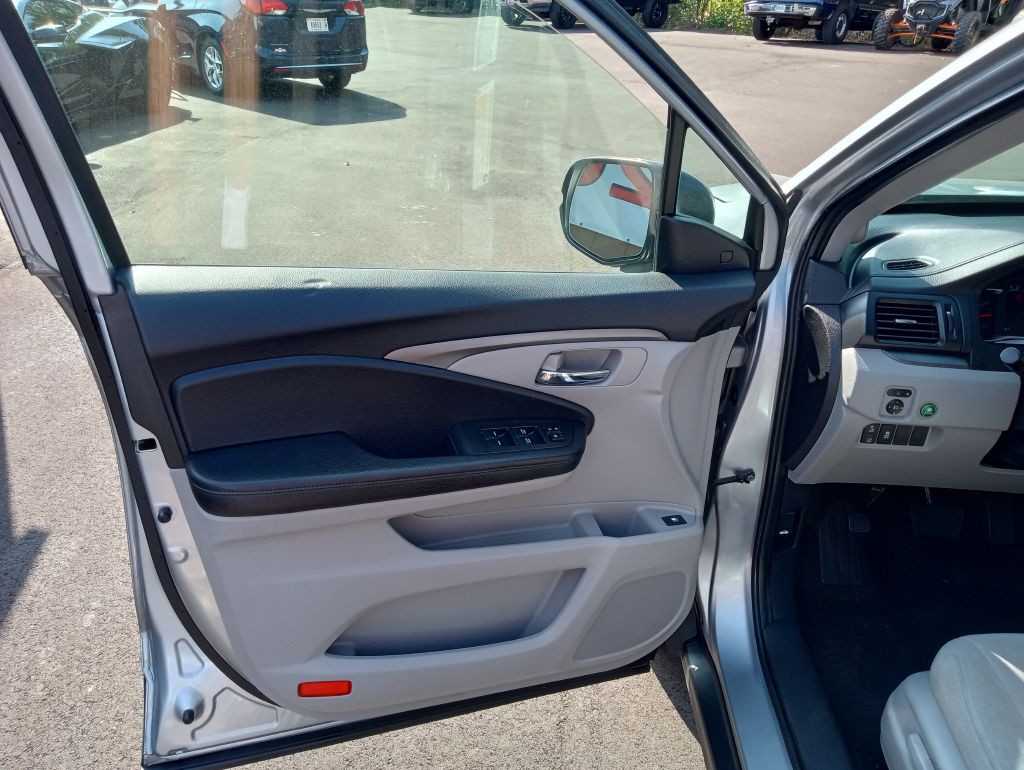 2020 Honda Pilot Image 6