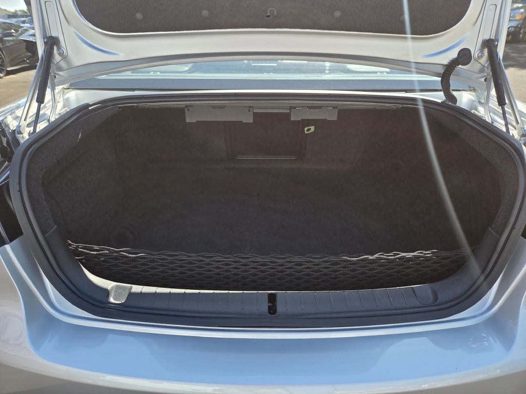 2009 Pontiac G8 Image 20