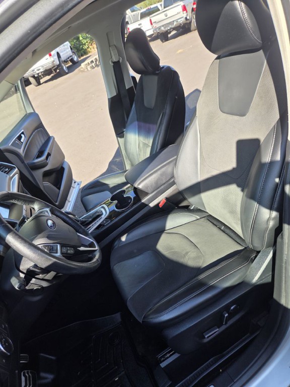 2017 Ford Edge Image 11