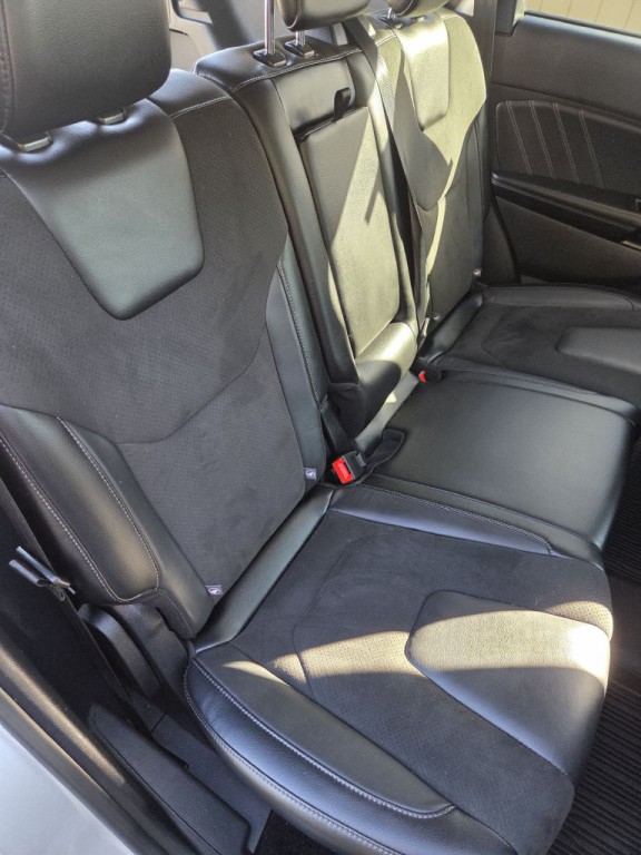 2017 Ford Edge Image 20