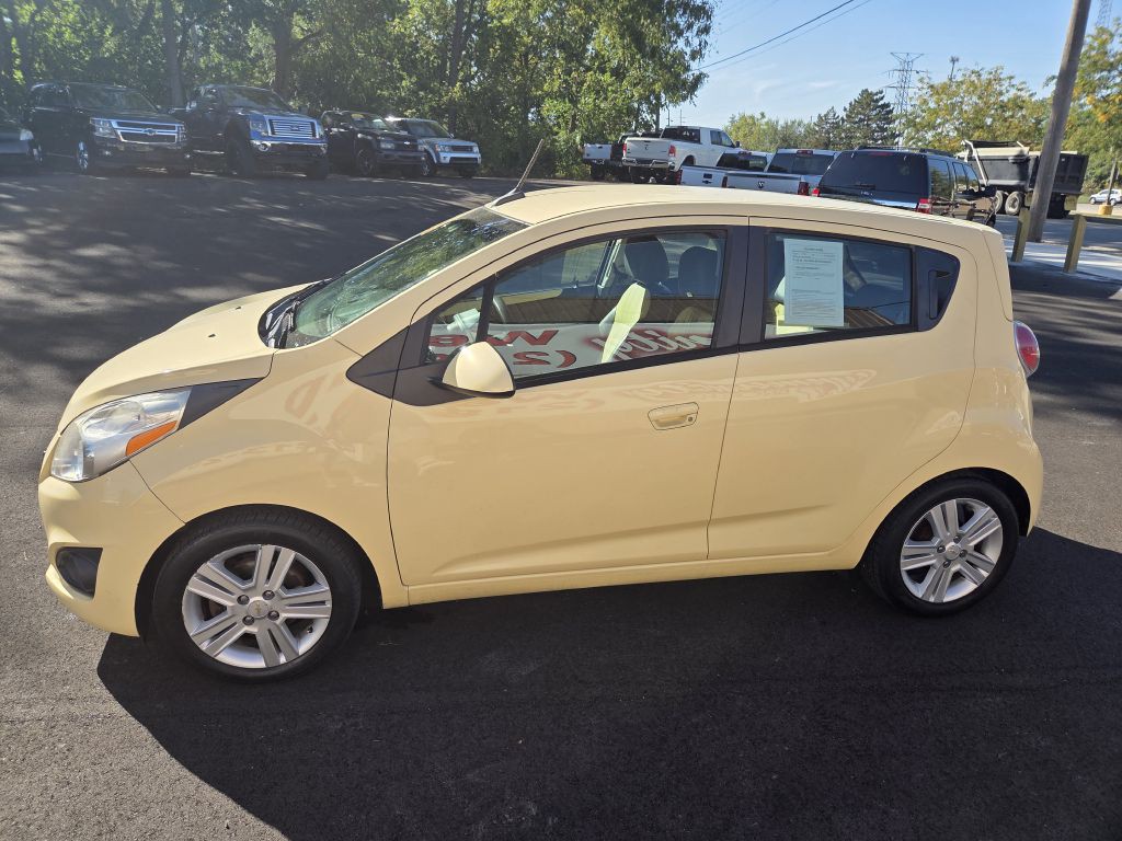 2014 Chevrolet Spark Image 4