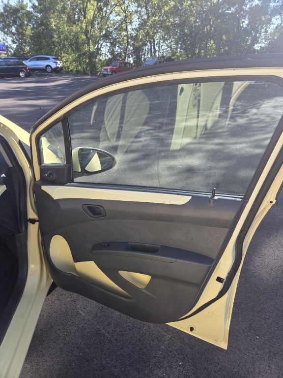 2014 Chevrolet Spark Image 10