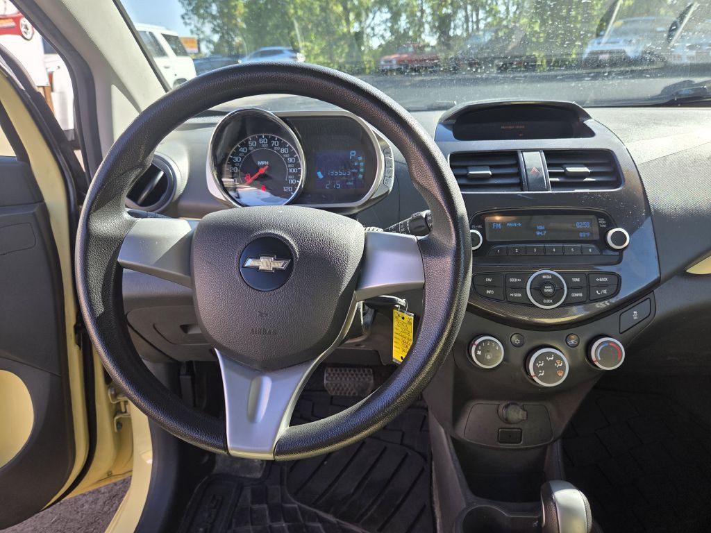 2014 Chevrolet Spark Image 19
