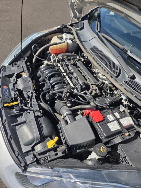 2014 Ford Fiesta Image 24