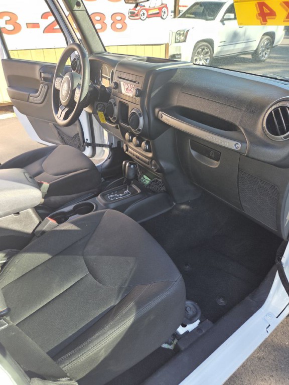 2015 Jeep Wrangler Unlimited Image 14