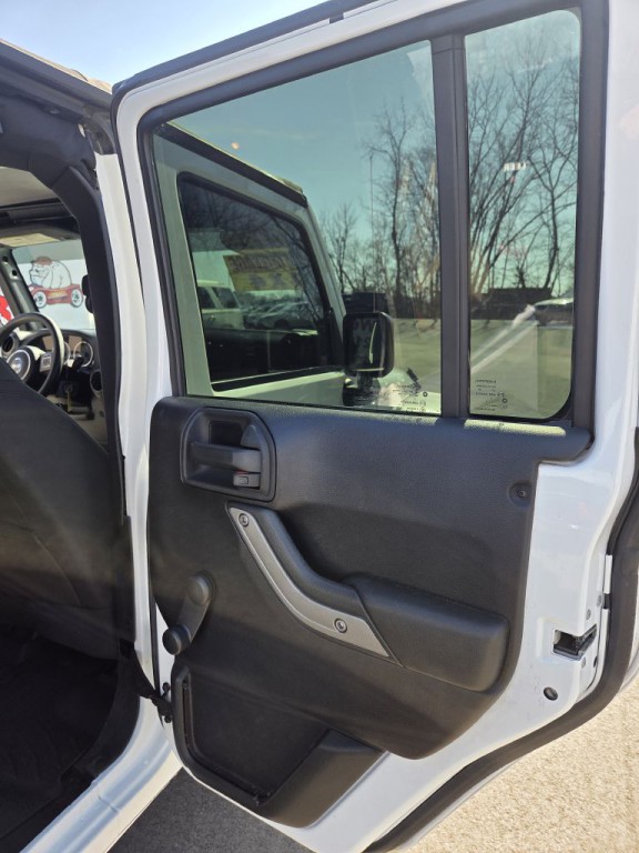 2015 Jeep Wrangler Unlimited Image 11