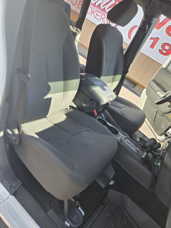 2015 Jeep Wrangler Unlimited Image 14