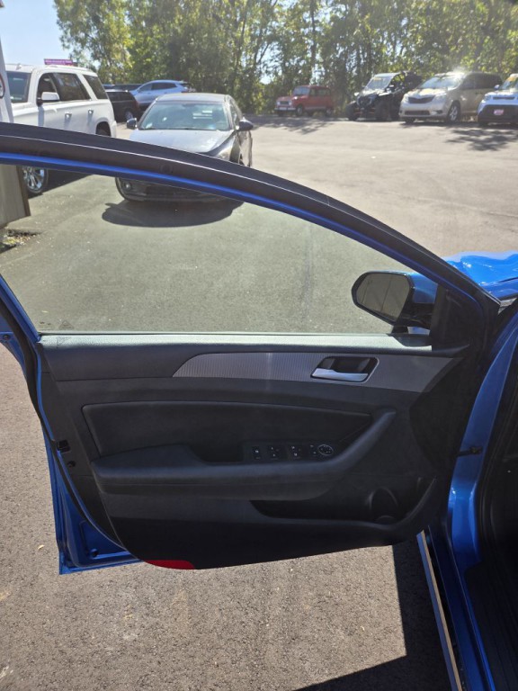 2018 Hyundai Sonata Image 8