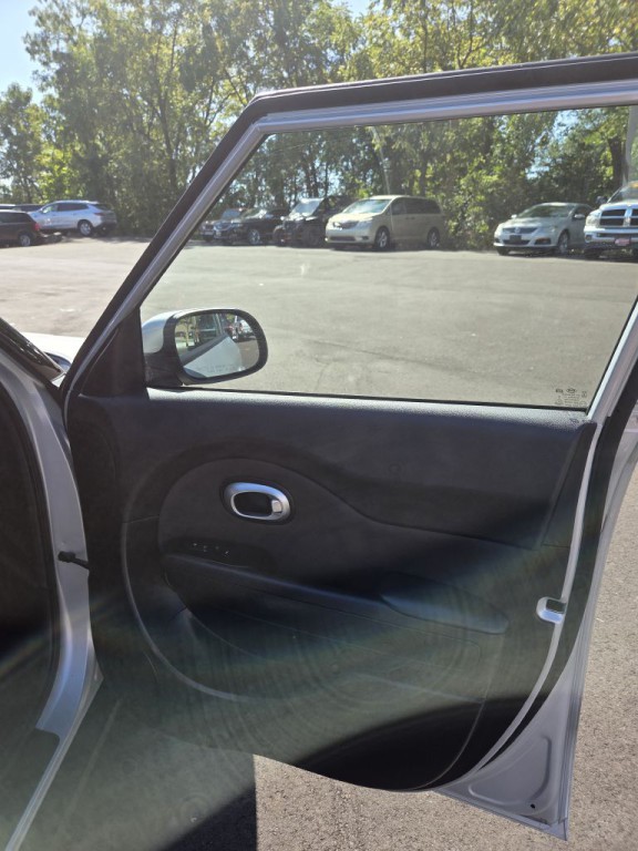 2015 Kia Soul Image 10