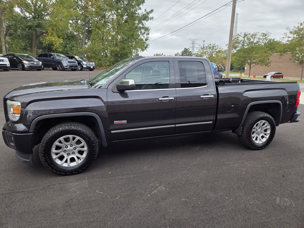 2015 GMC Sierra Image 4