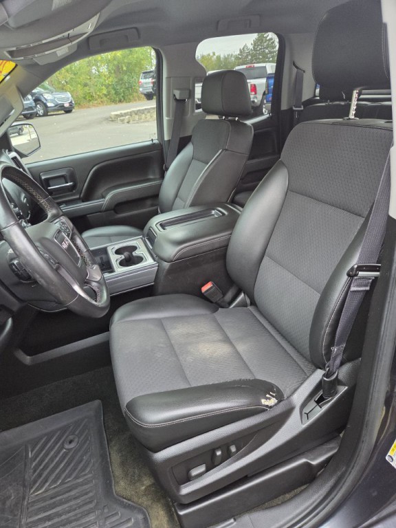 2015 GMC Sierra Image 17