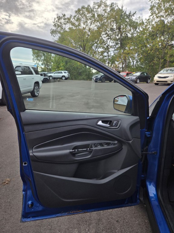 2017 Ford Escape Image 6