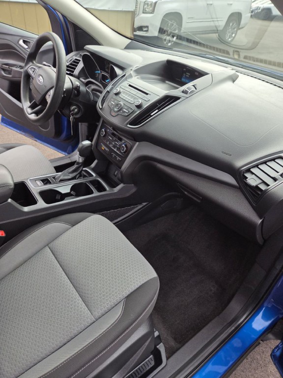 2017 Ford Escape Image 10