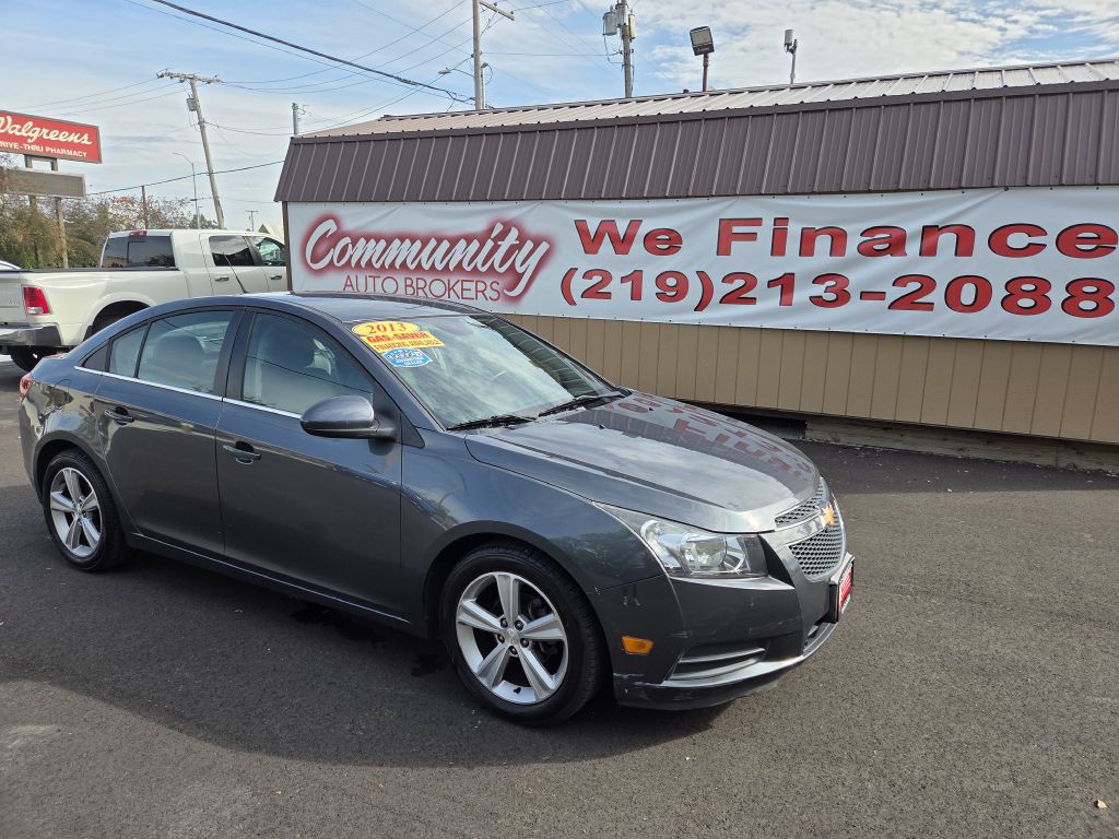 2013 Chevrolet Cruze Image 1