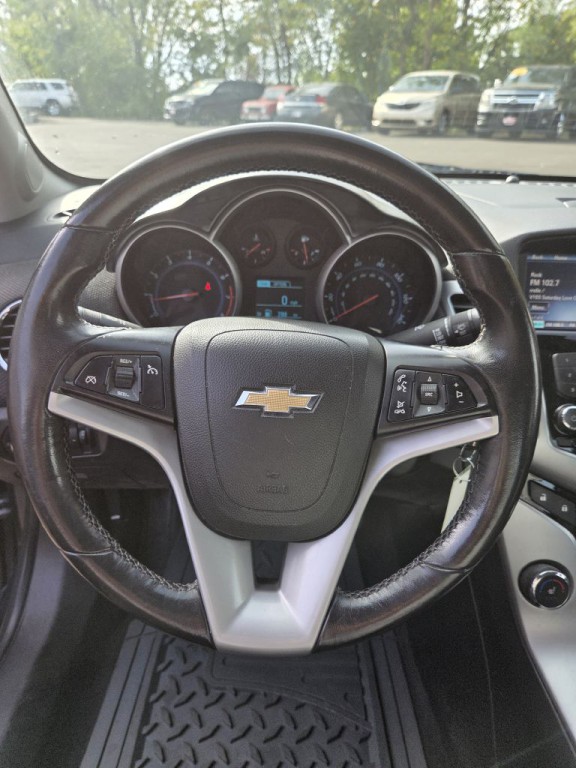 2013 Chevrolet Cruze Image 21