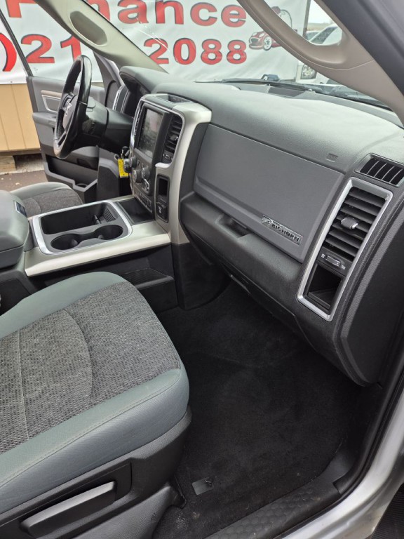 2018 RAM 1500 Image 12